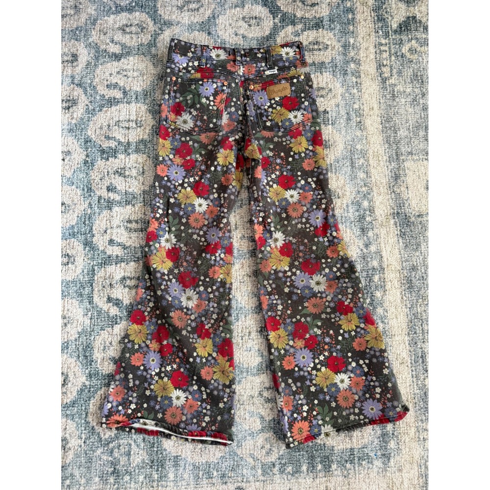 Wrangler X Free People Wanderer Flare Jeans 27x30 Floral High Rise Boho Pants - Picture 2 of 4